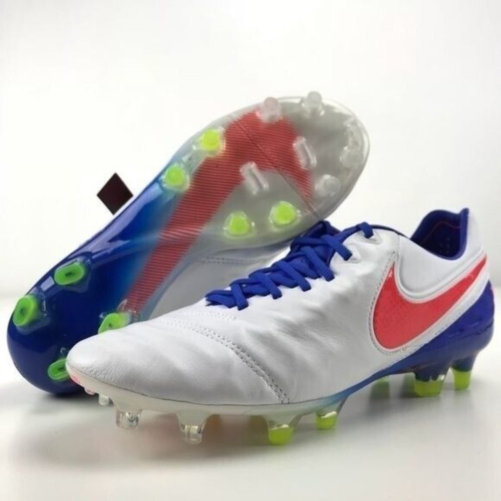Nike White and Blue Athletic Shoes with Red Swoosh